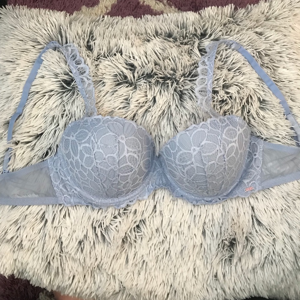 VICTORIA SECRET PINK lace flower blue  34D